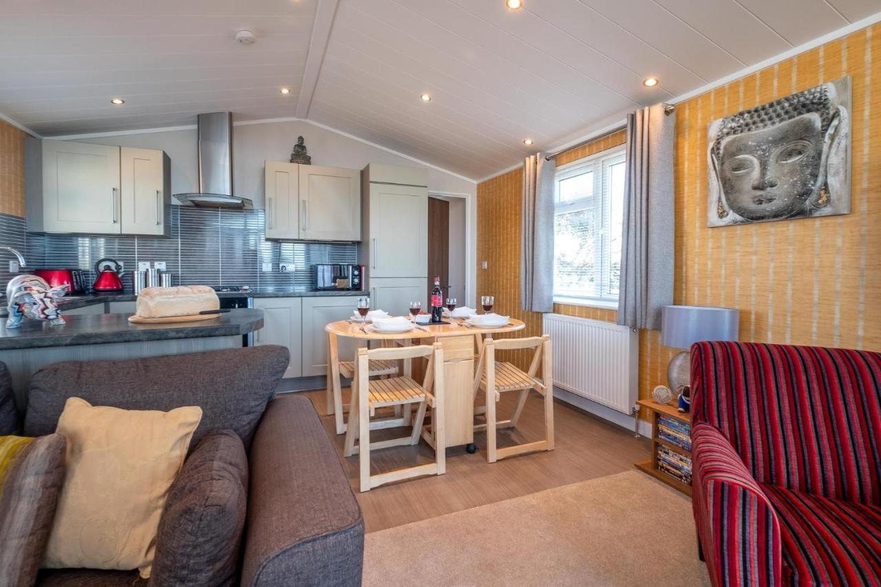 Chelsea Lodge - Aldeburgh Coastal Cottages Sizewell Esterno foto