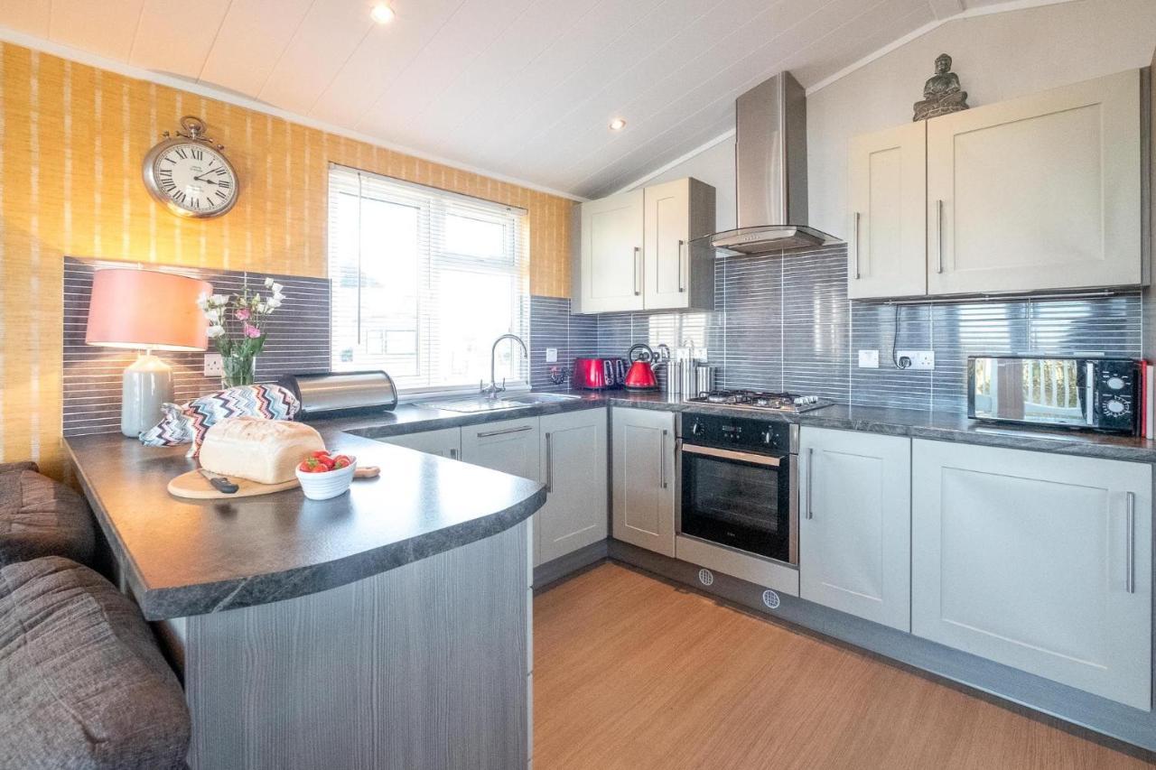 Chelsea Lodge - Aldeburgh Coastal Cottages Sizewell Esterno foto